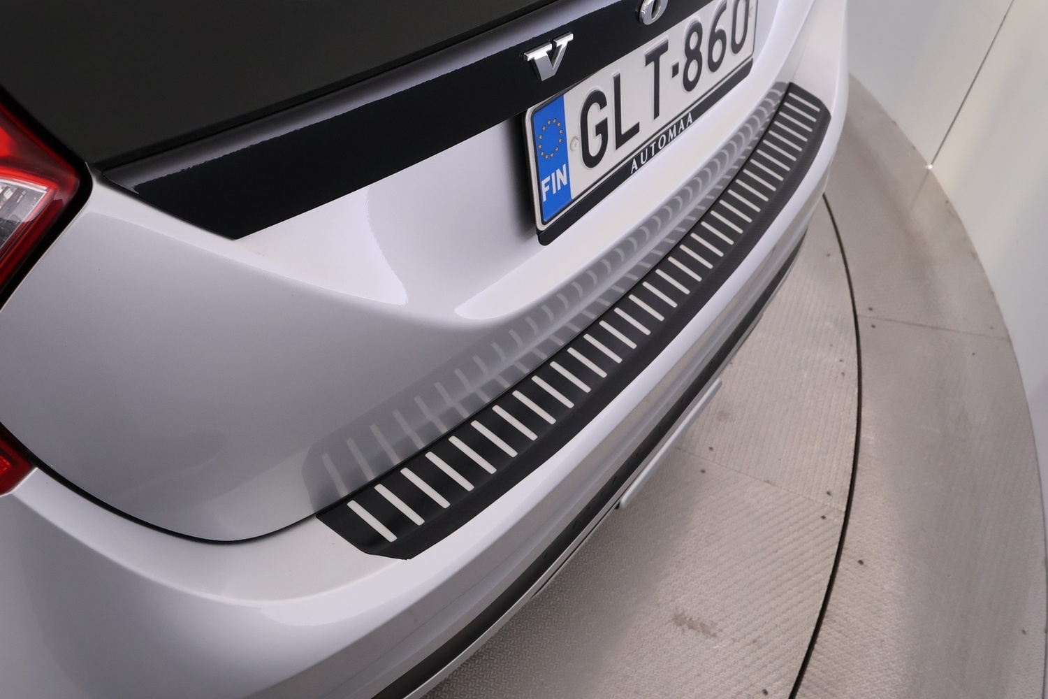 Volvo V60 Cross Country vaihtoauto