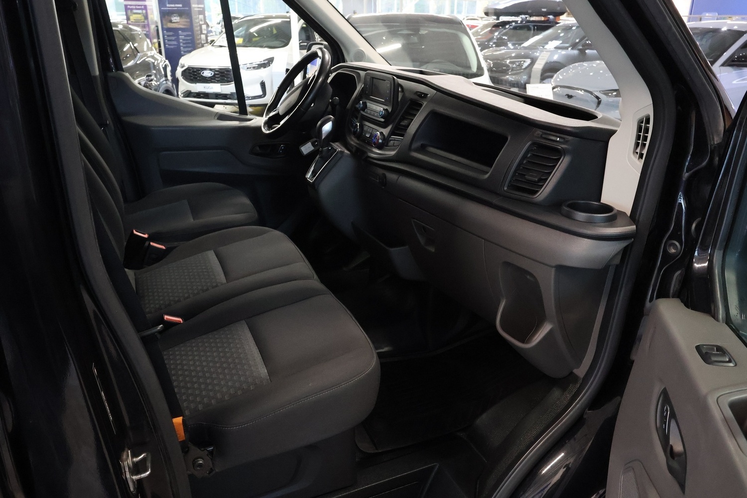Ford Transit vaihtoauto