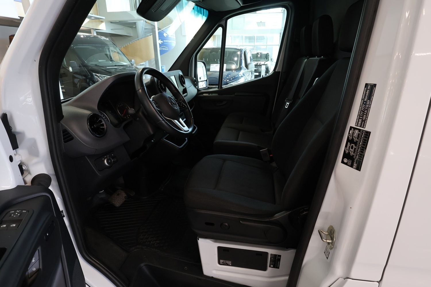 Mercedes-Benz Sprinter vaihtoauto