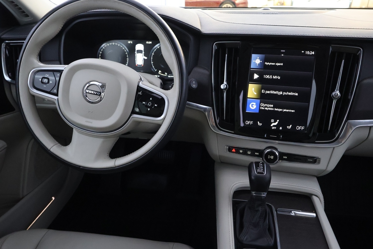 Volvo V90 Cross Country vaihtoauto