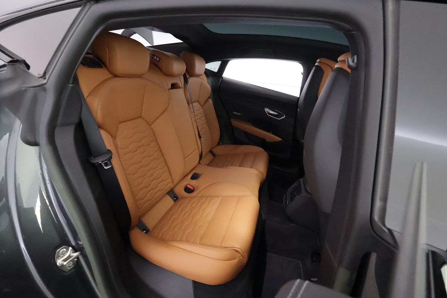 Audi e-tron GT vaihtoauto