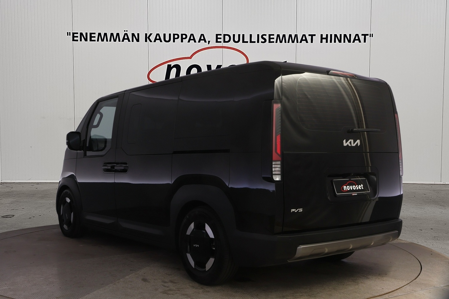 Kia PV5 vaihtoauto