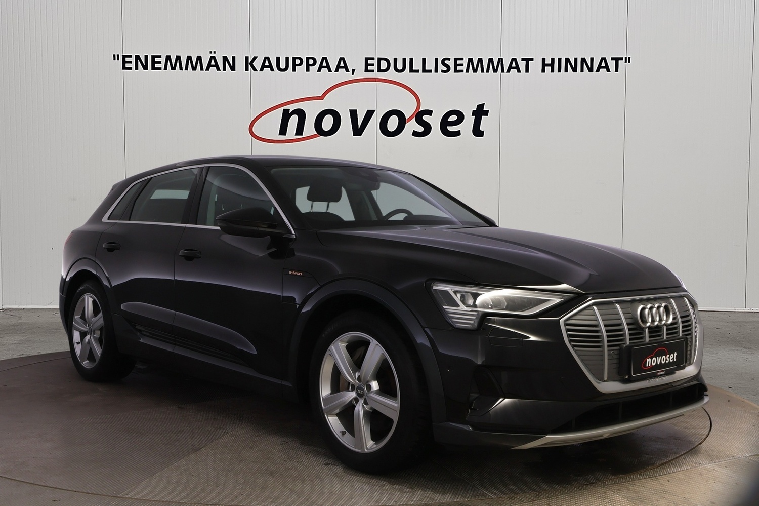 Audi e-tron vaihtoauto