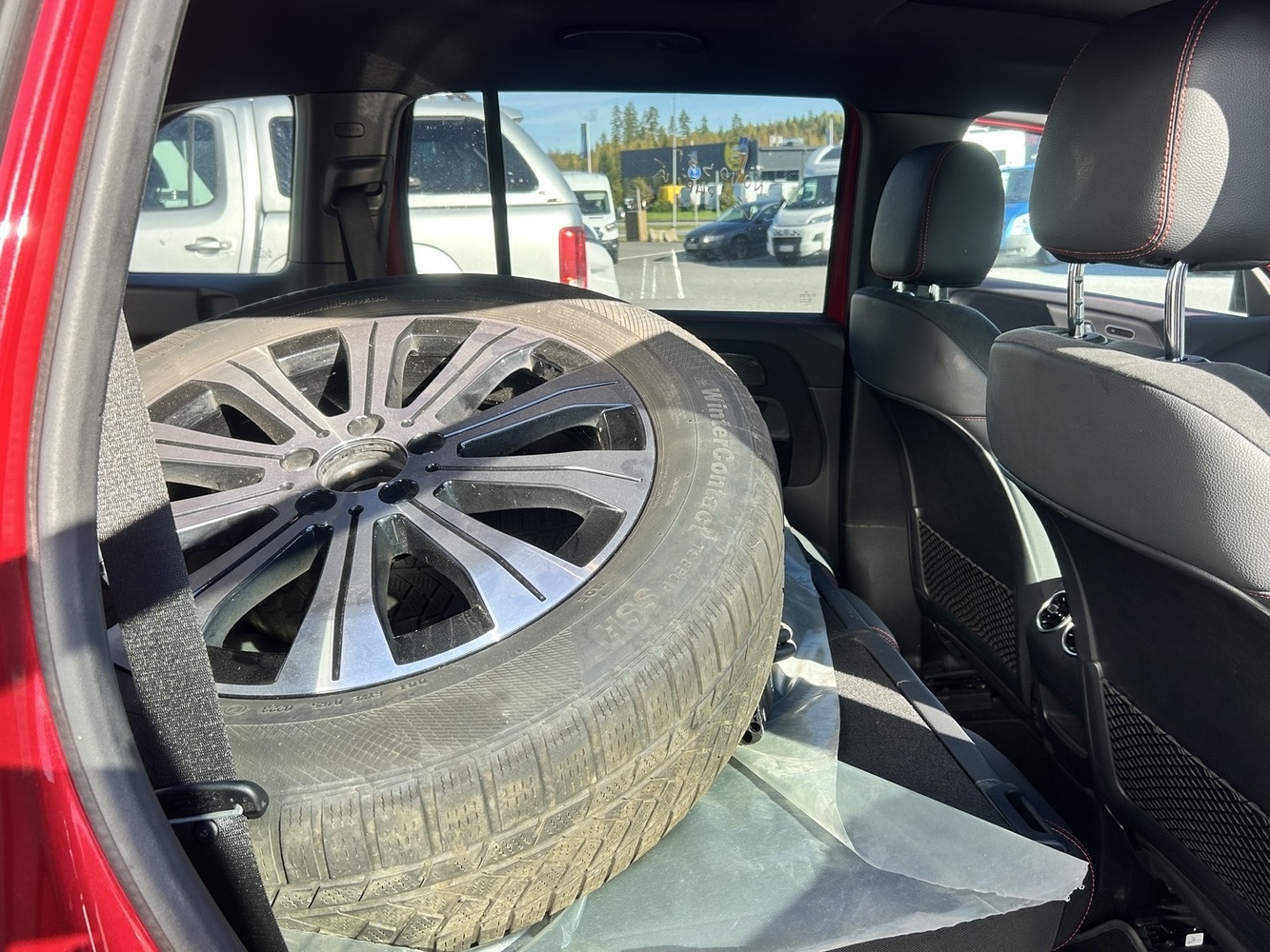 Mercedes-Benz EQB vaihtoauto