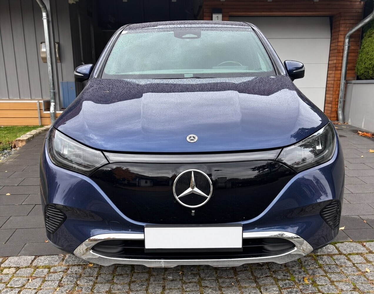 Mercedes-Benz EQE vaihtoauto