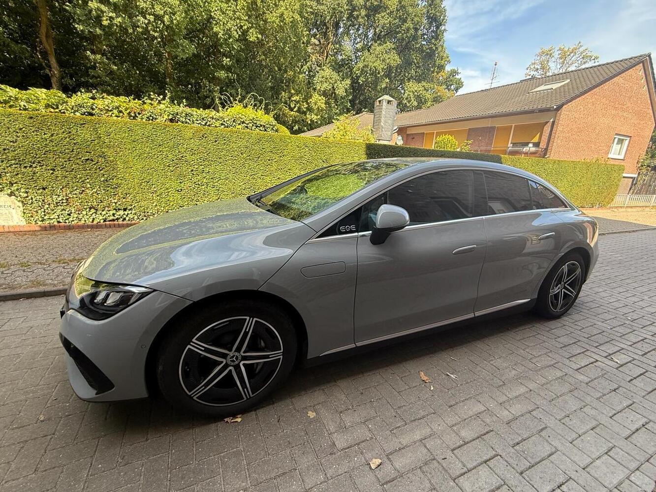 Mercedes-Benz EQE vaihtoauto