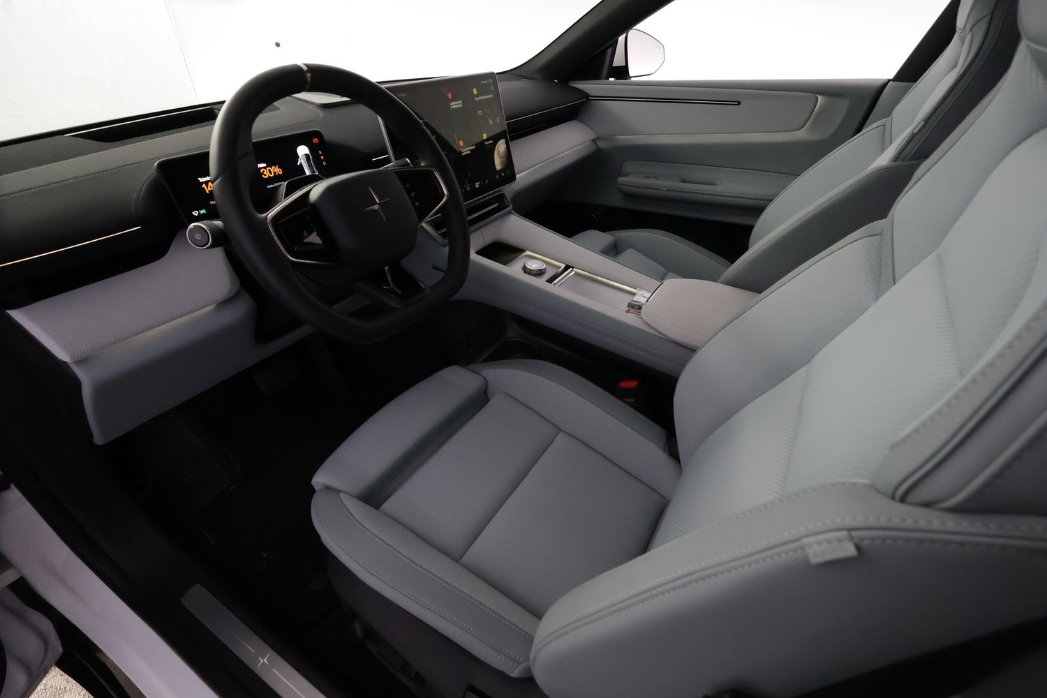 Polestar 4 vaihtoauto