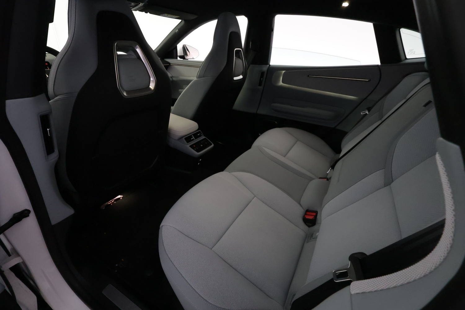 Polestar 4 vaihtoauto
