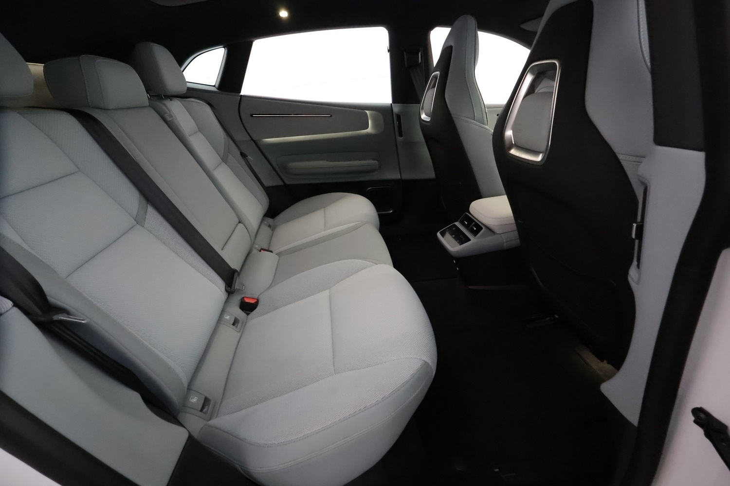 Polestar 4 vaihtoauto