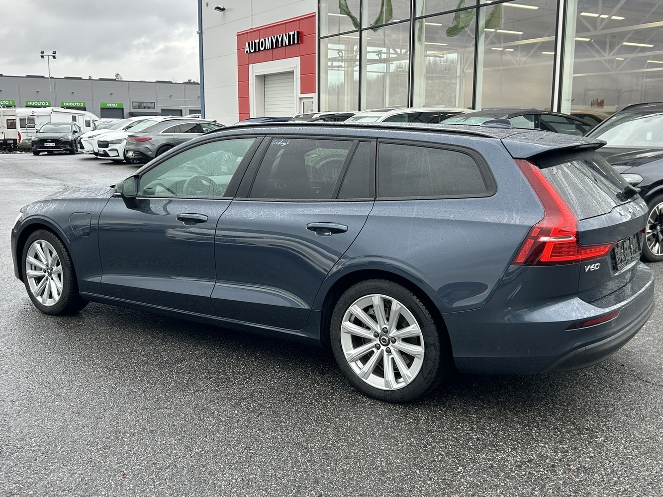 Volvo V60 vaihtoauto