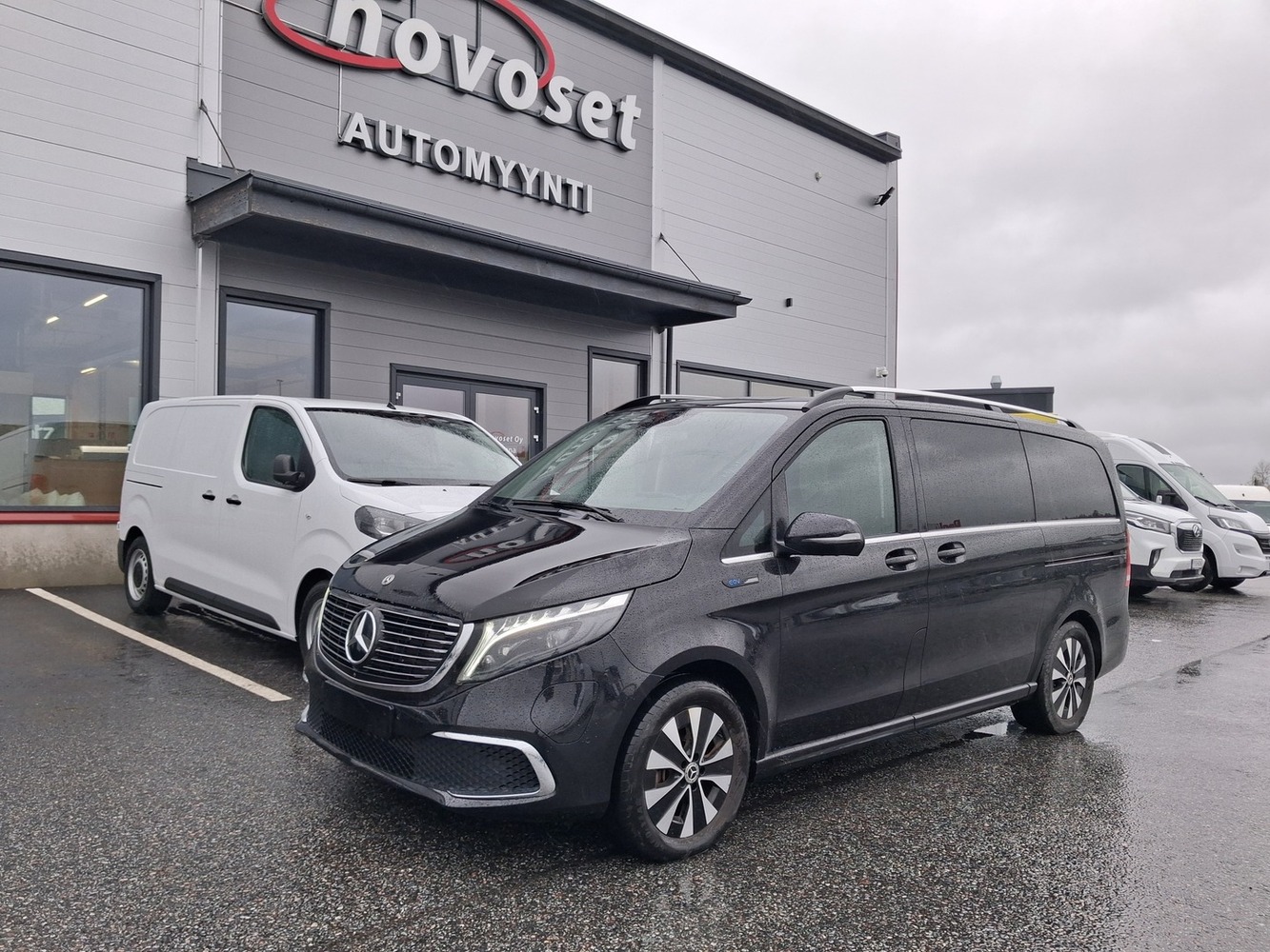 Mercedes-Benz EQV vaihtoauto