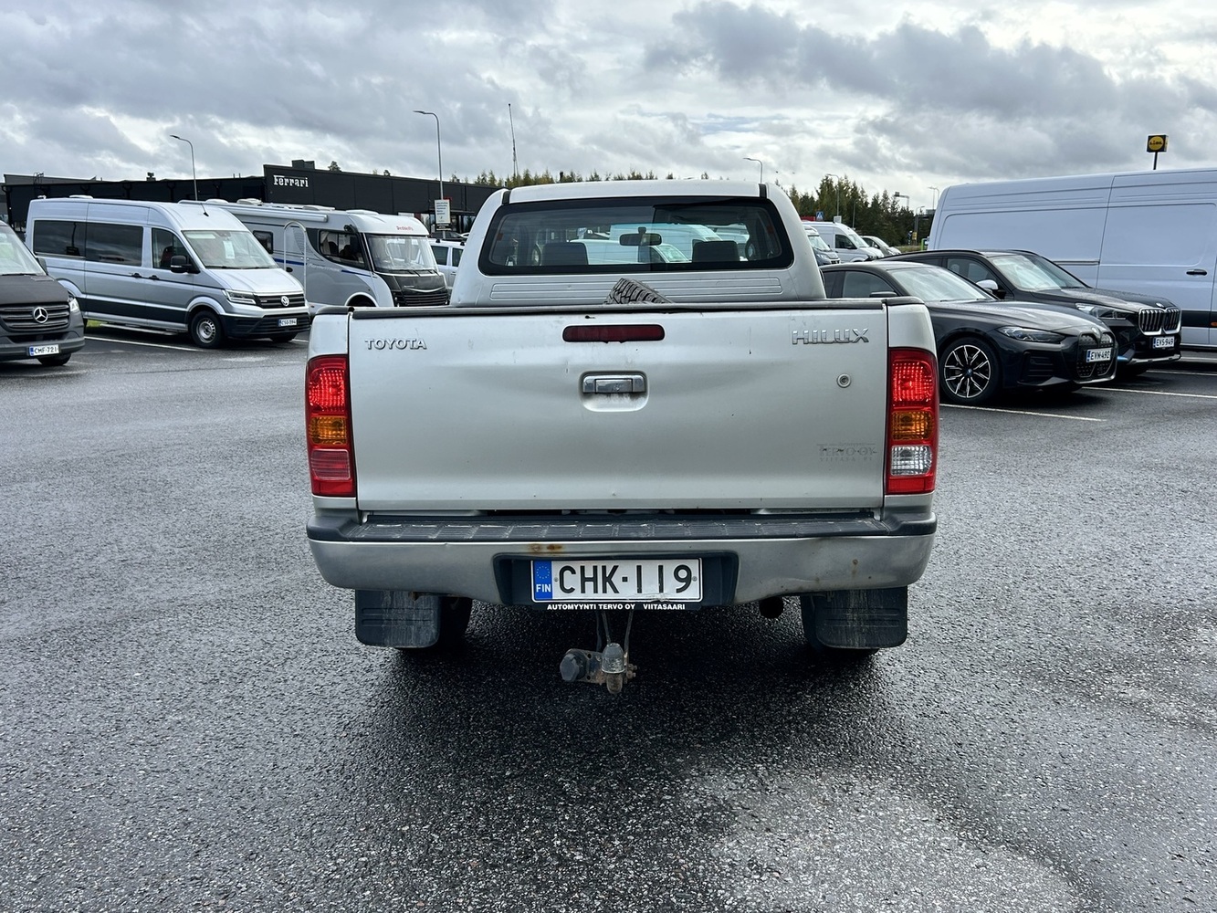 Toyota Hilux vaihtoauto