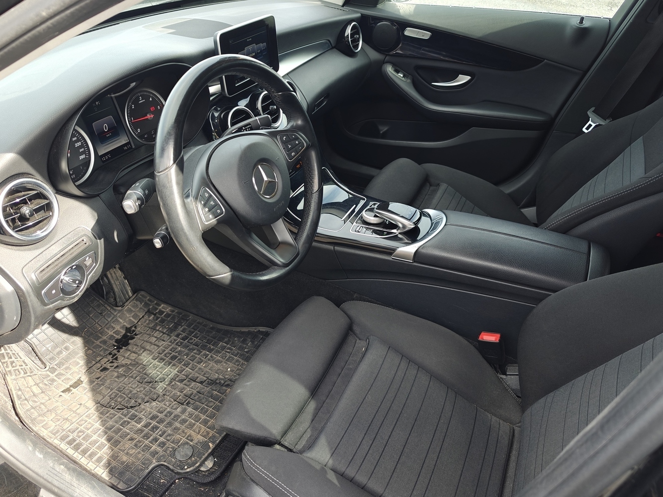 Mercedes-Benz C vaihtoauto