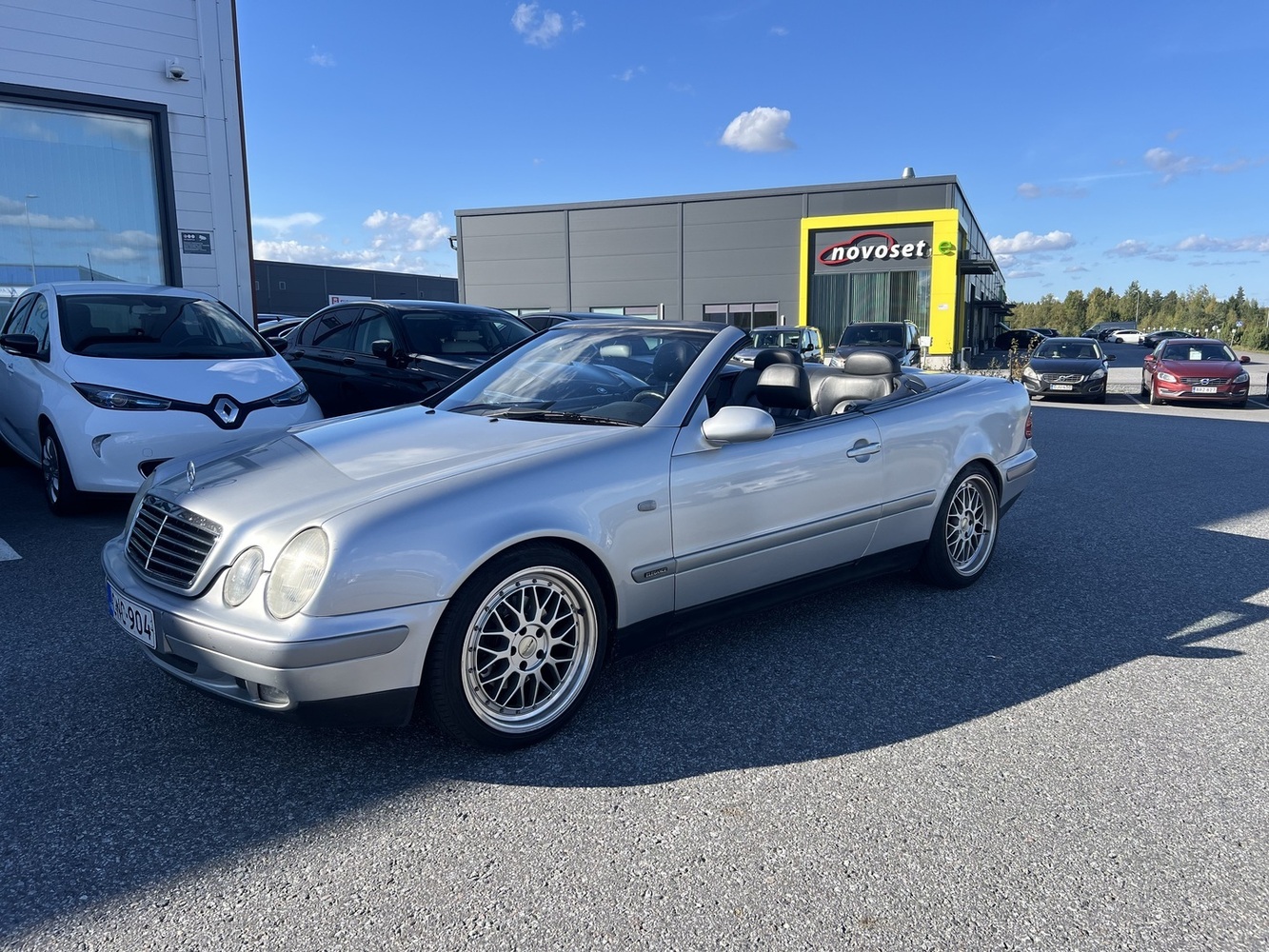 Mercedes-Benz CLK vaihtoauto