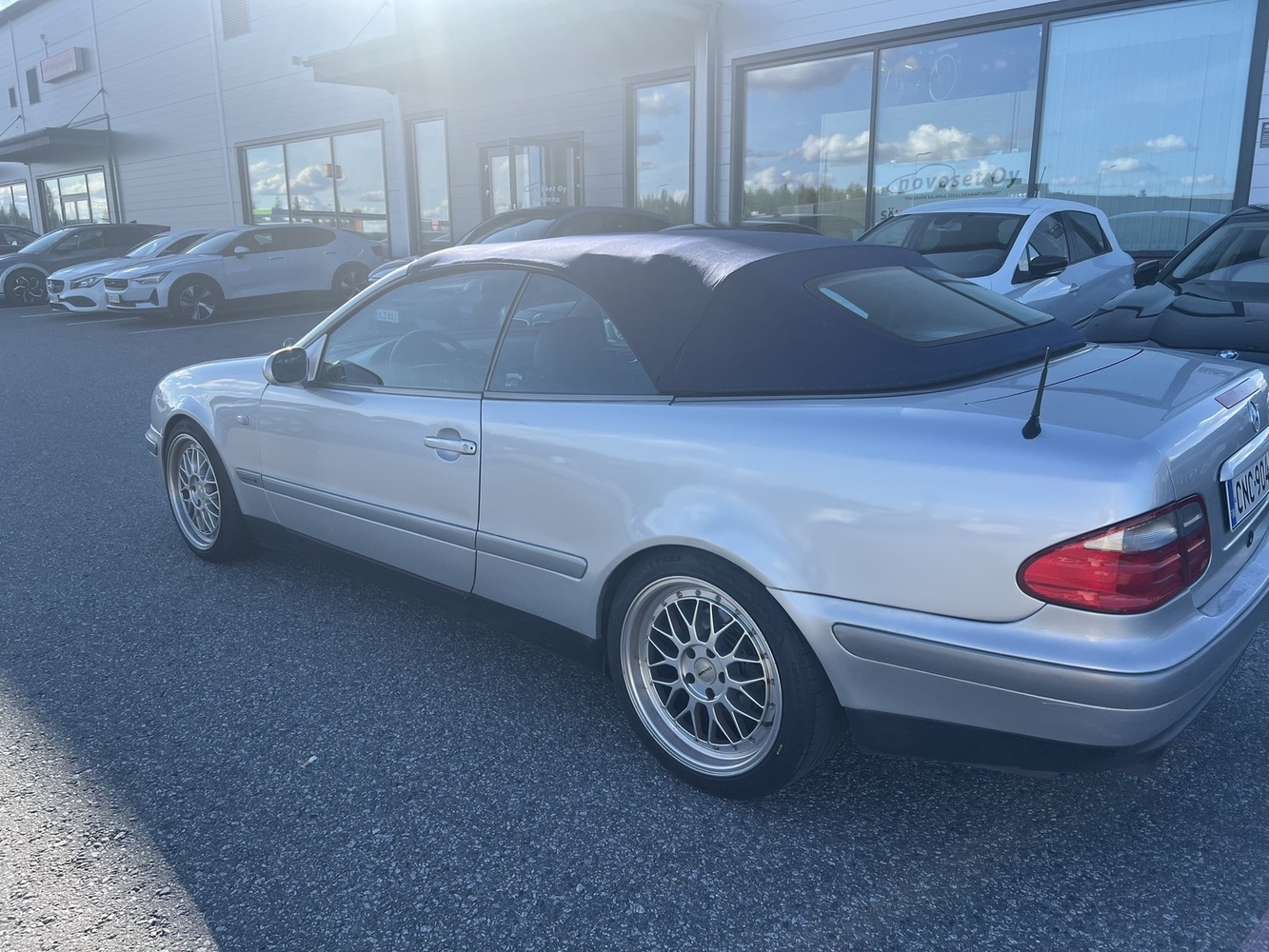 Mercedes-Benz CLK vaihtoauto