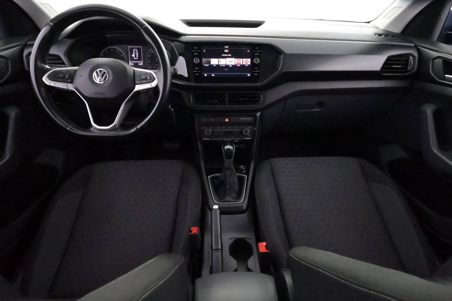 Volkswagen T-Cross vaihtoauto