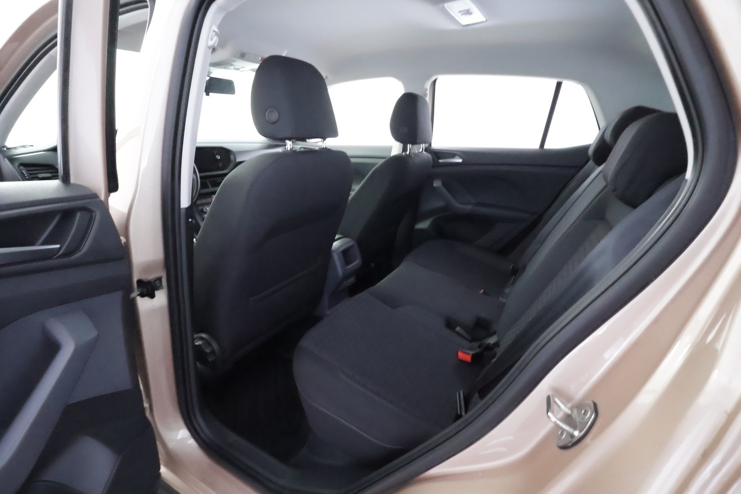 Volkswagen T-Cross vaihtoauto