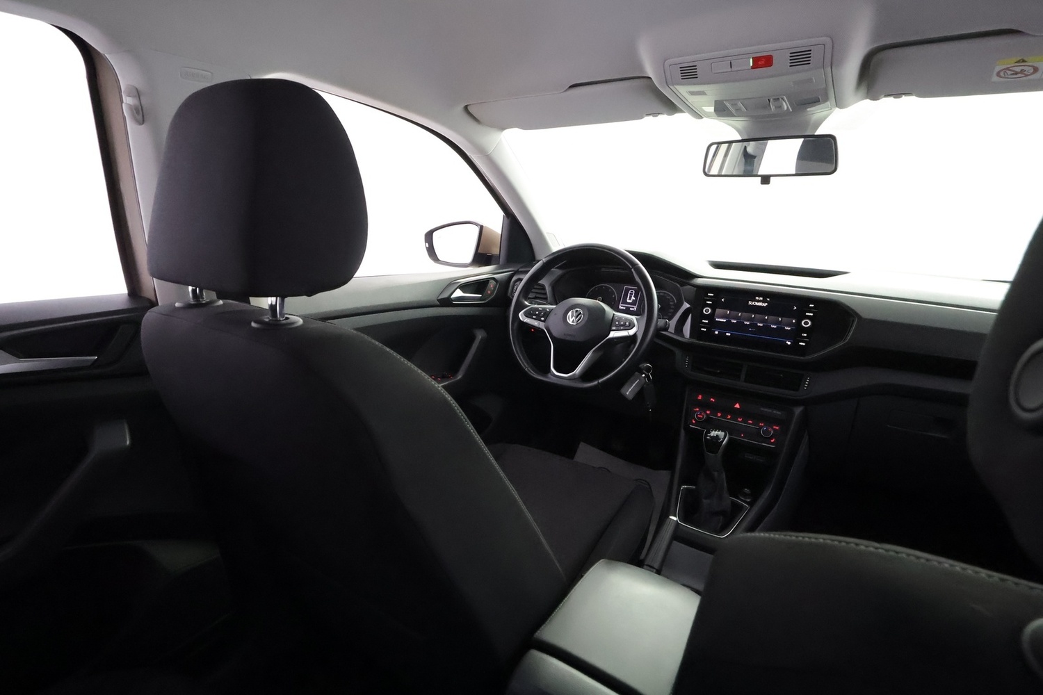 Volkswagen T-Cross vaihtoauto