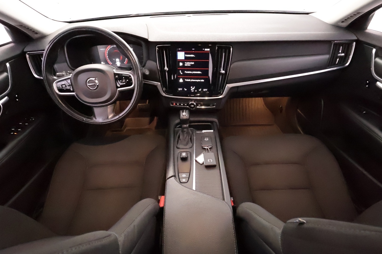 Volvo V90 vaihtoauto