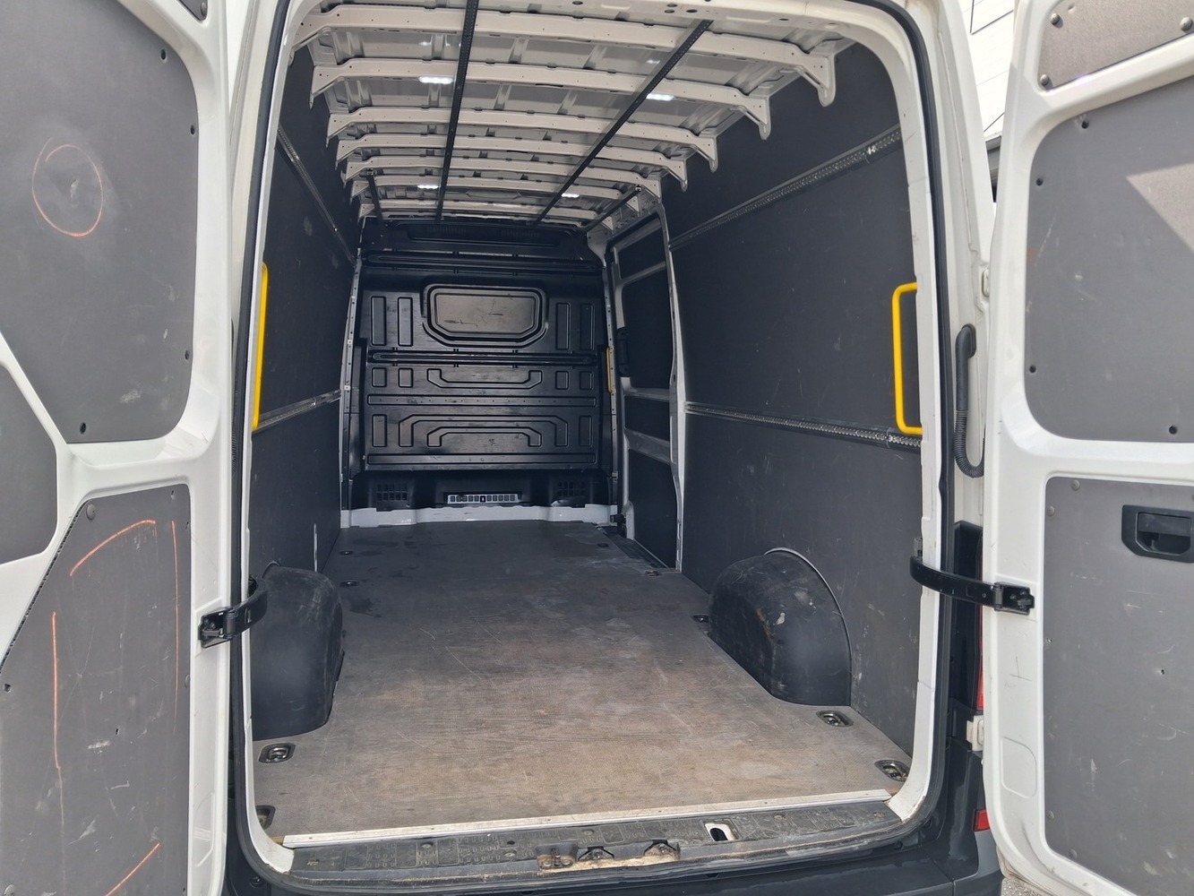 Volkswagen Crafter vaihtoauto