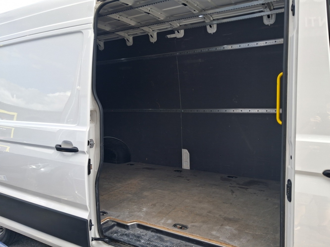 Volkswagen Crafter vaihtoauto