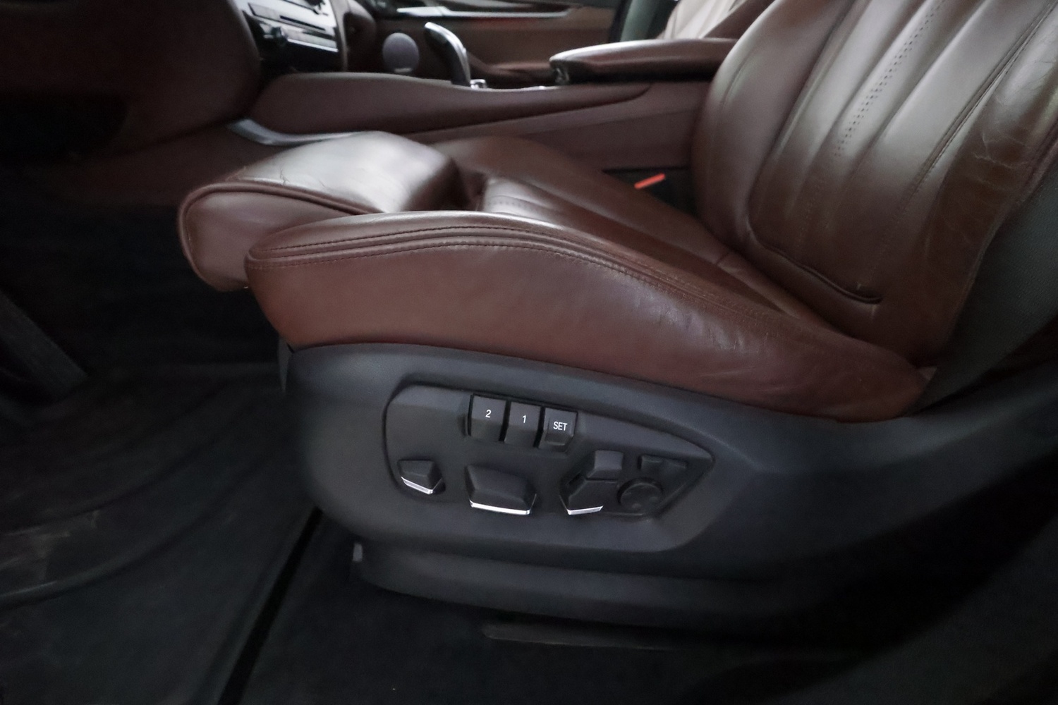 BMW X6 vaihtoauto
