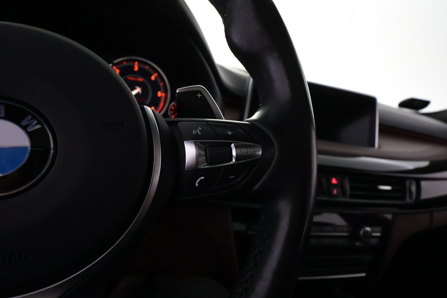 BMW X6 vaihtoauto