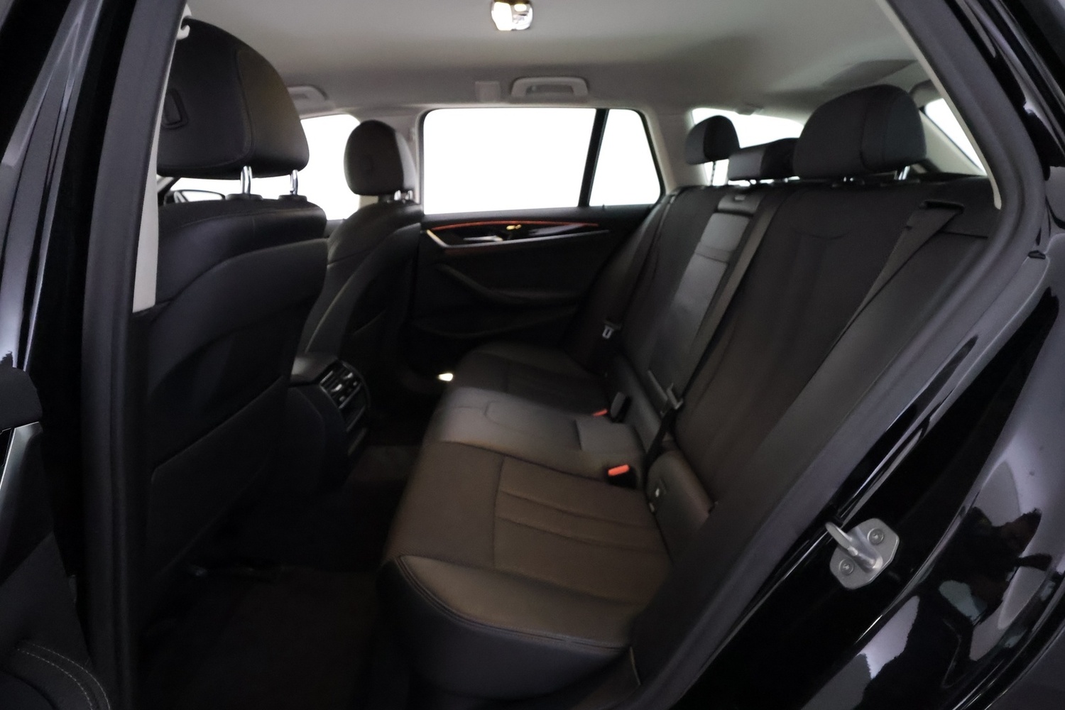 BMW 518 vaihtoauto