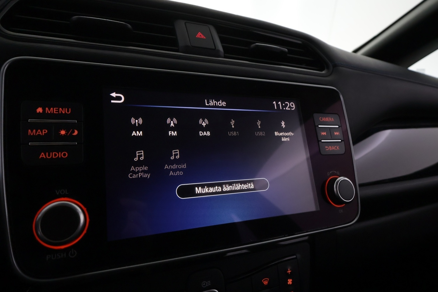 Nissan Leaf vaihtoauto