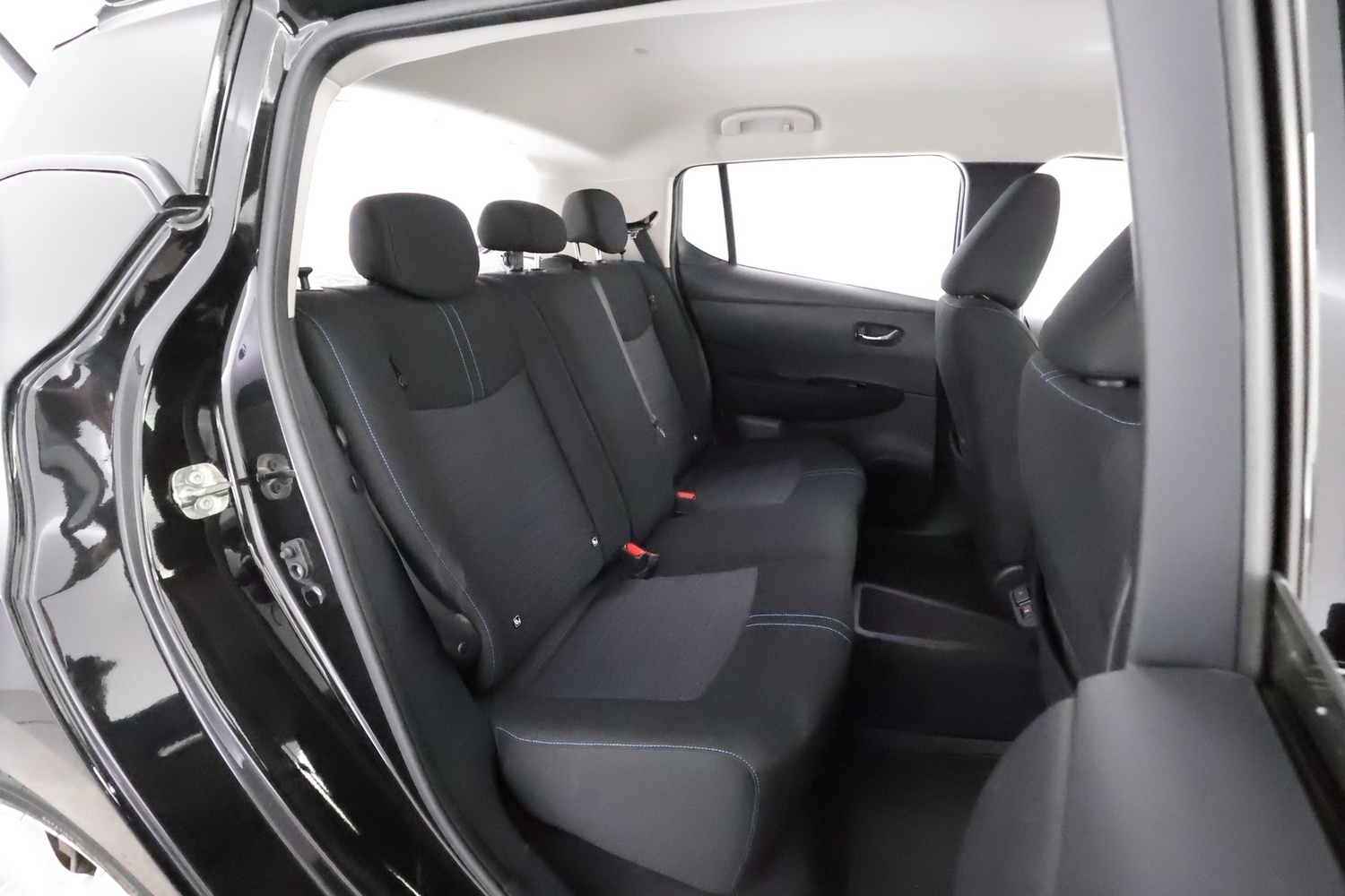 Nissan Leaf vaihtoauto