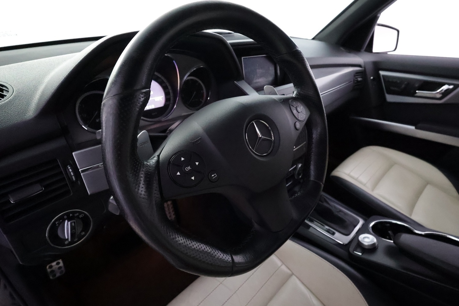 Mercedes-Benz GLK vaihtoauto