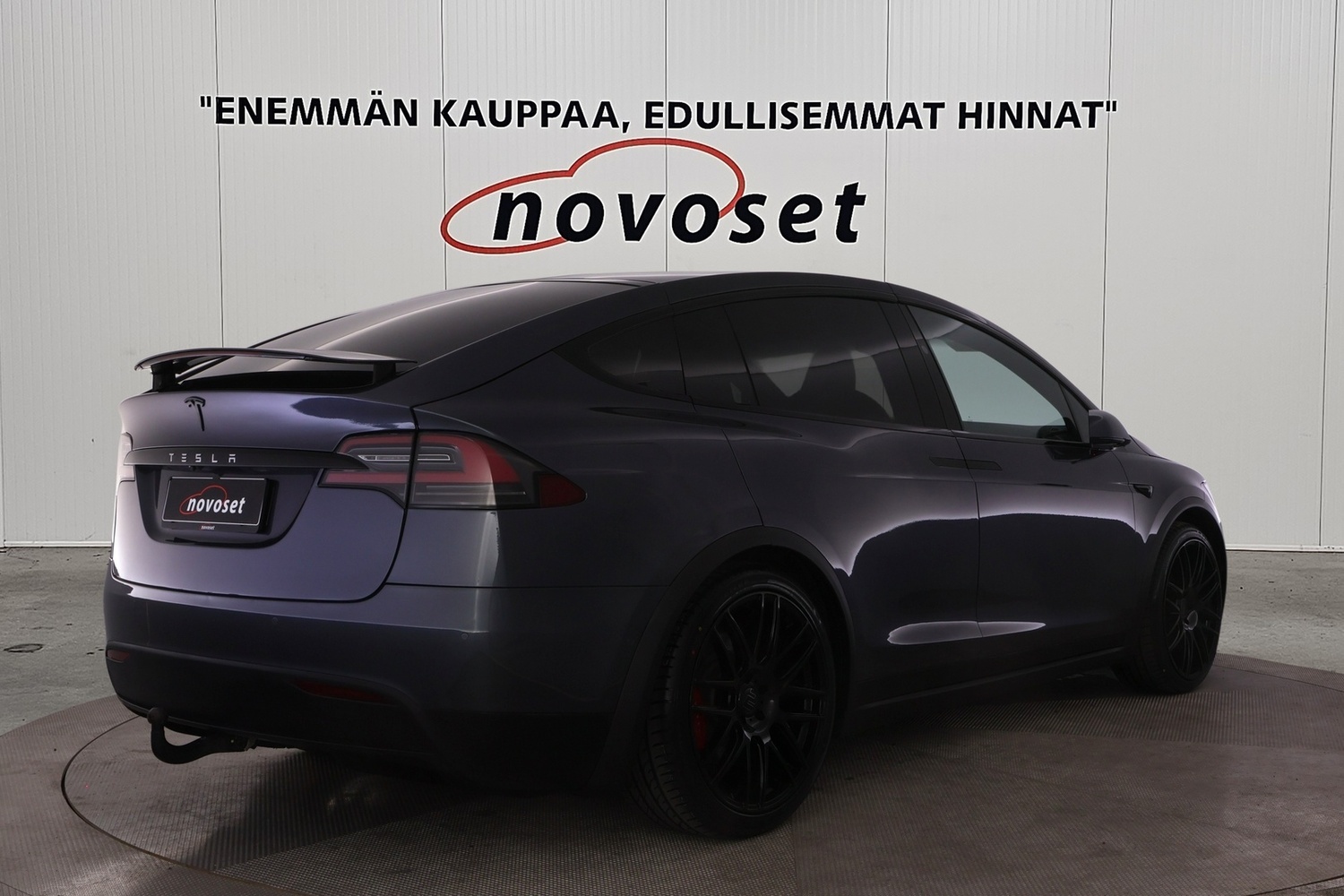 Tesla Model X vaihtoauto