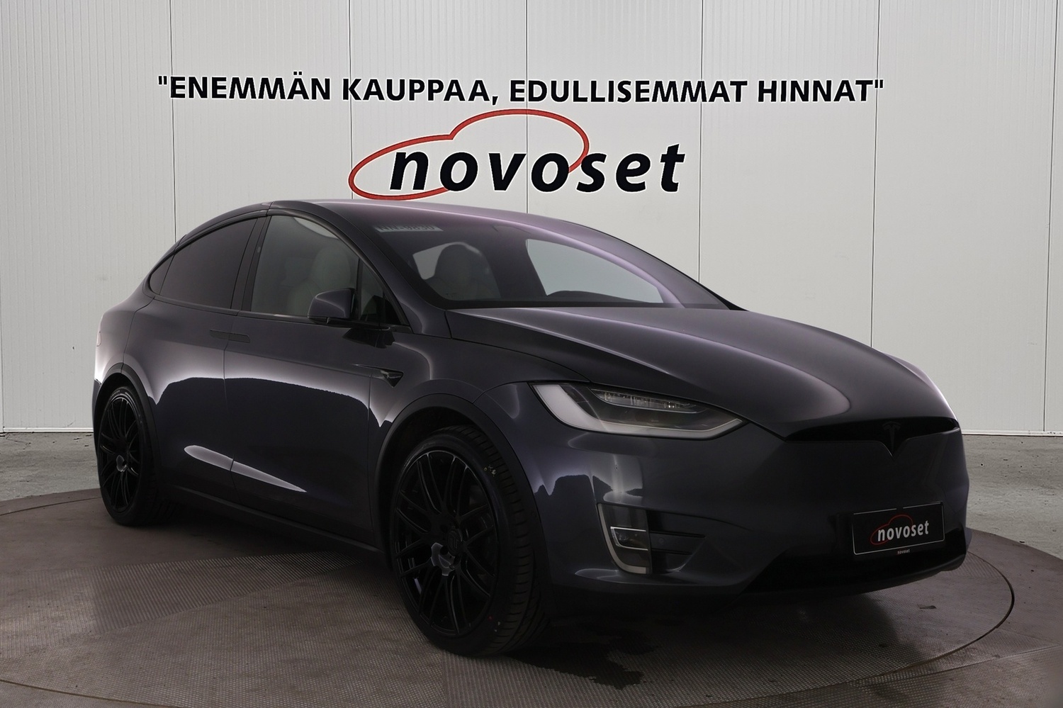 Tesla Model X vaihtoauto