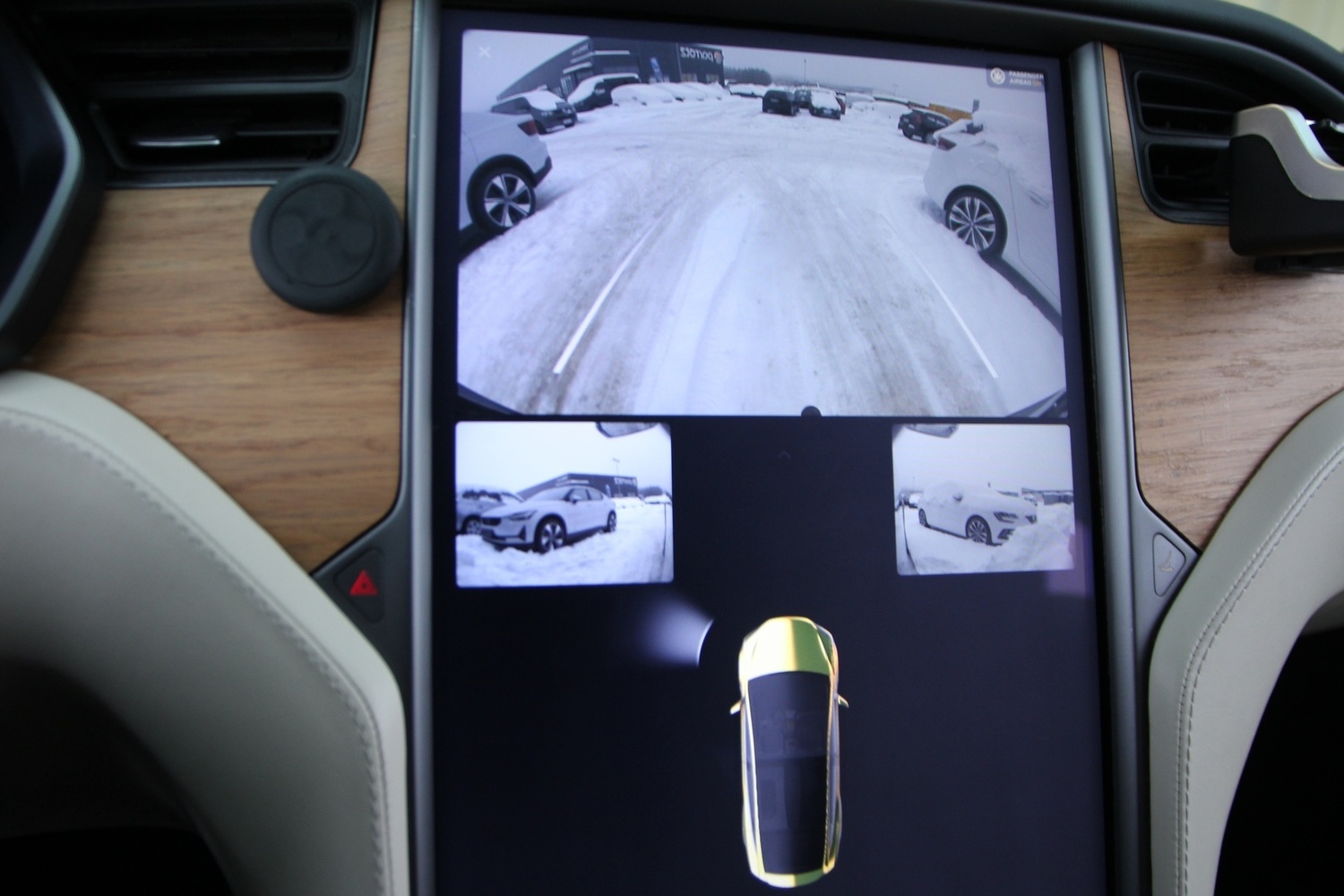 Tesla Model X vaihtoauto