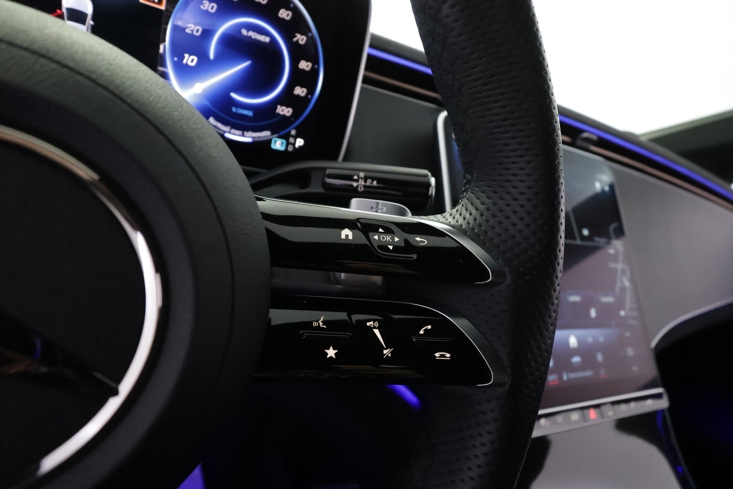 Mercedes-Benz EQE vaihtoauto