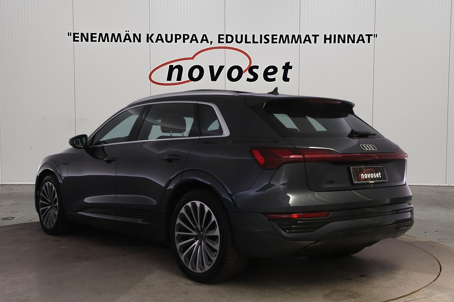 Audi Q8 e-tron vaihtoauto