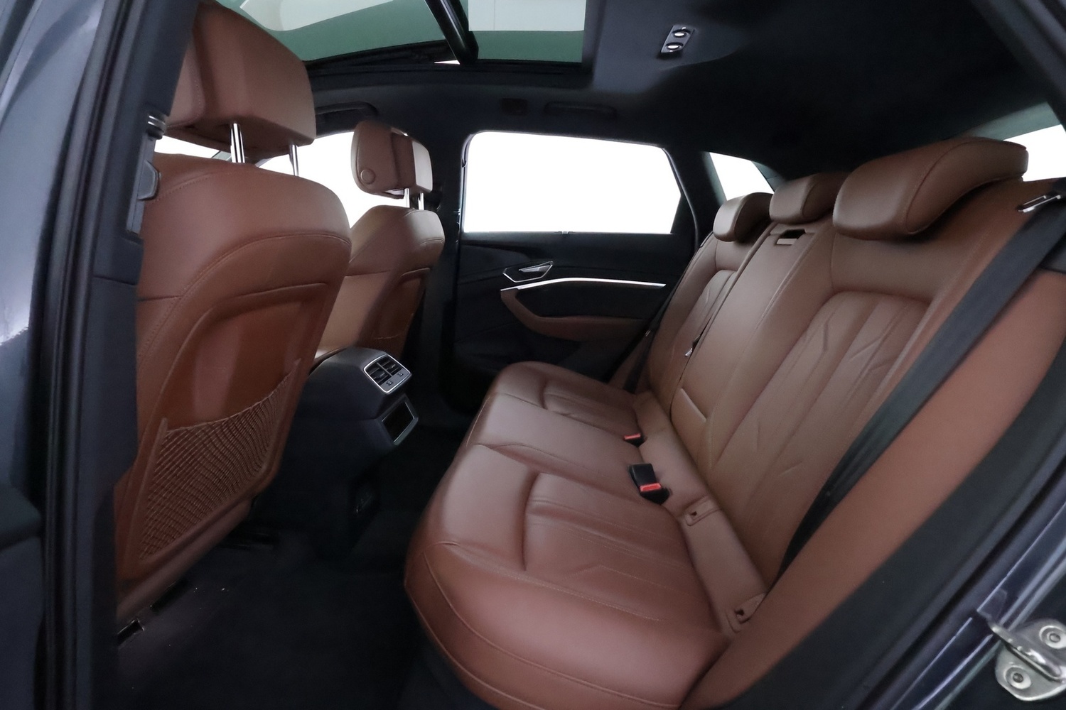 Audi Q8 e-tron vaihtoauto