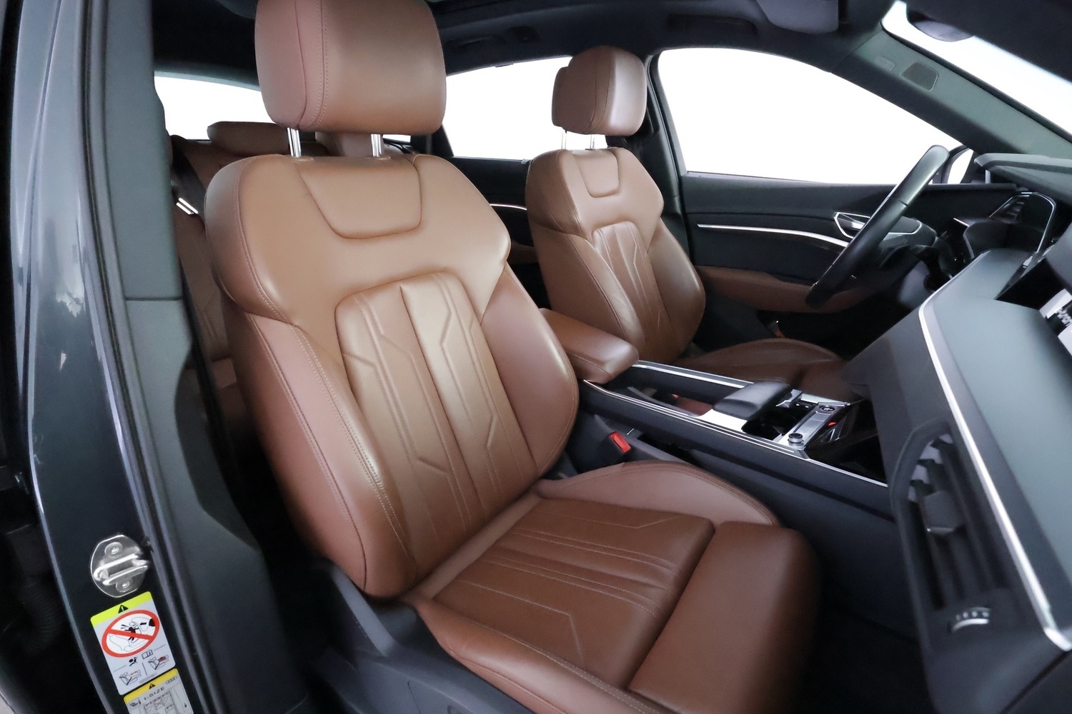 Audi Q8 e-tron vaihtoauto