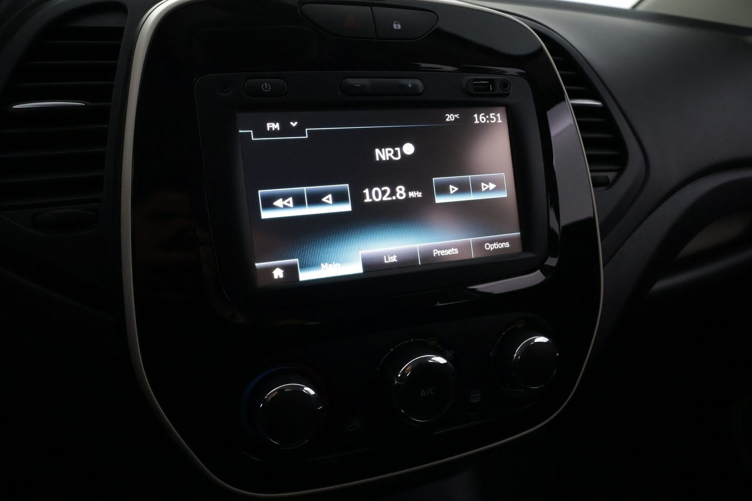 Renault Captur vaihtoauto