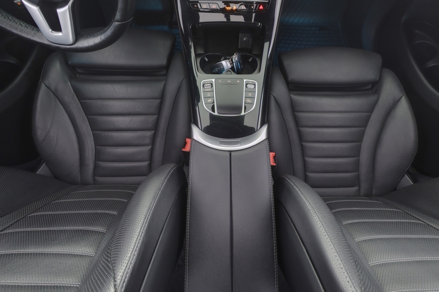 Mercedes-Benz EQC vaihtoauto
