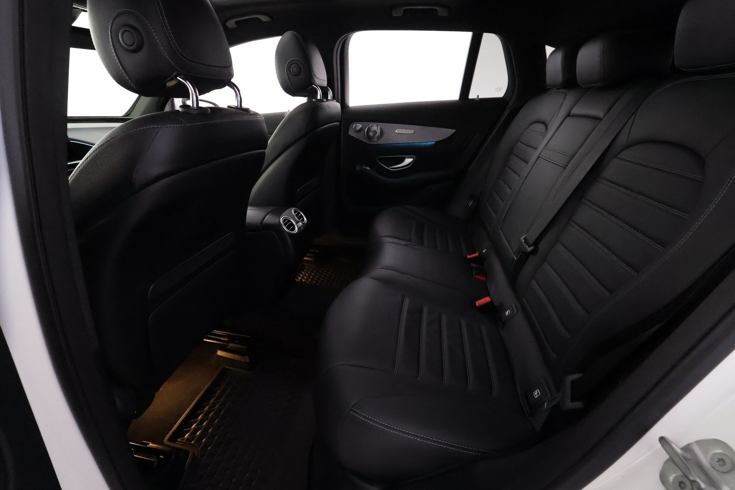 Mercedes-Benz EQC vaihtoauto