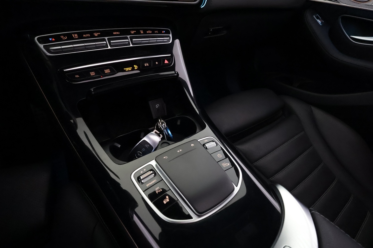 Mercedes-Benz EQC vaihtoauto