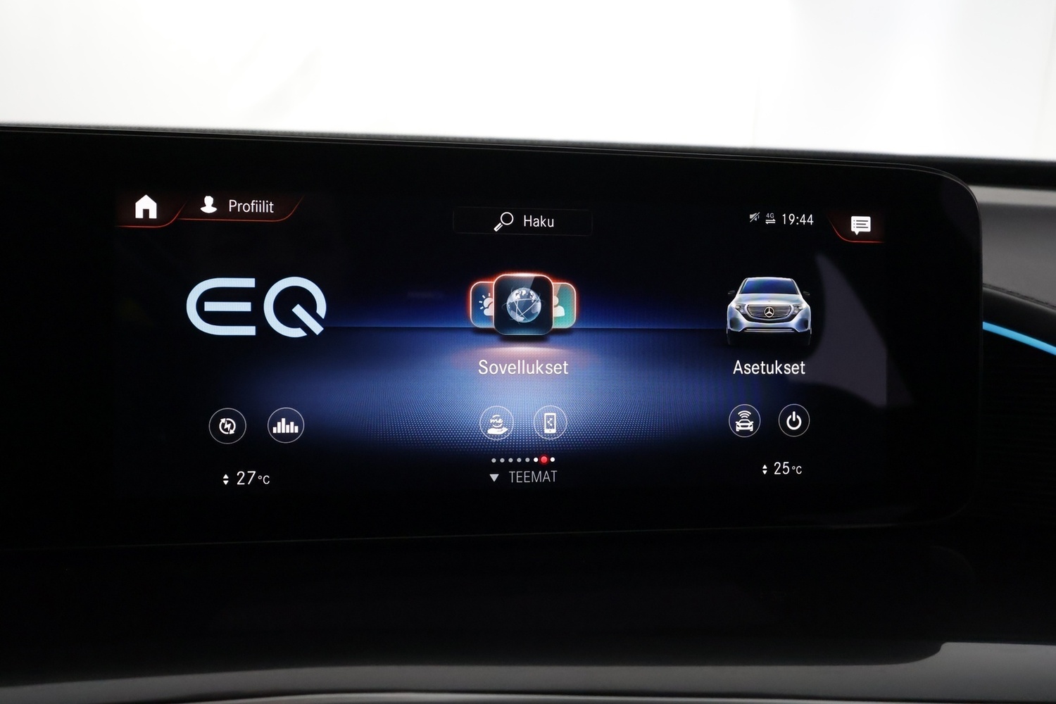 Mercedes-Benz EQC vaihtoauto