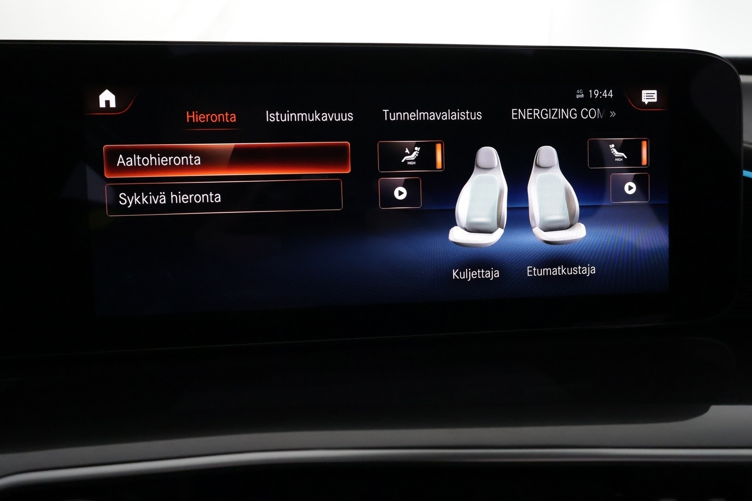 Mercedes-Benz EQC vaihtoauto