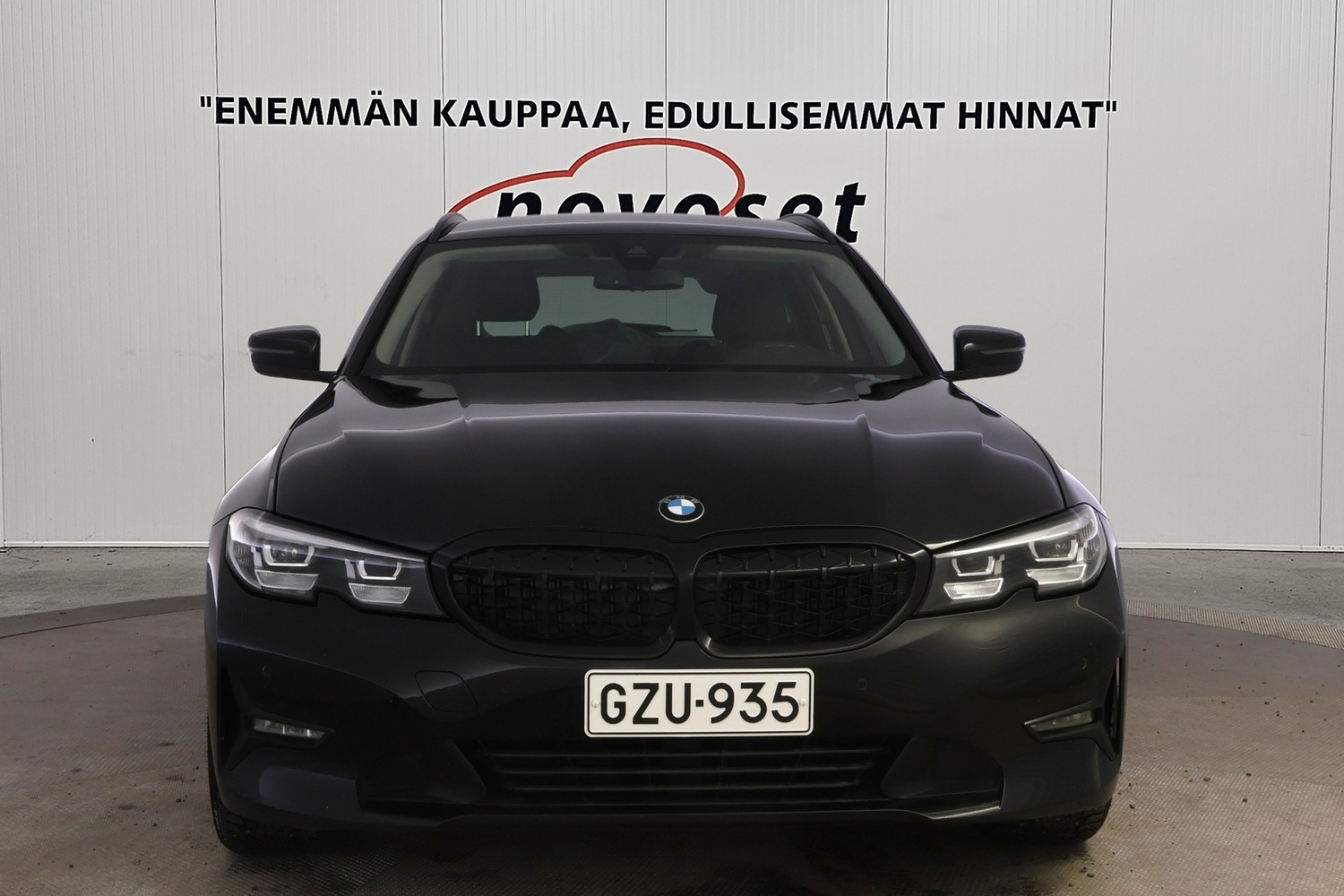 BMW 320 vaihtoauto