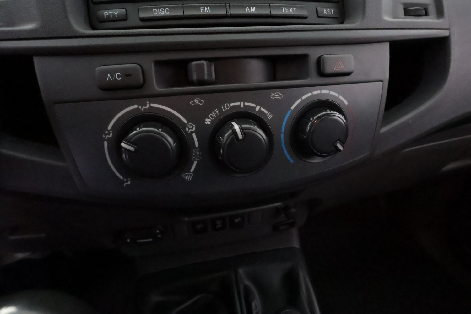Toyota Hilux vaihtoauto
