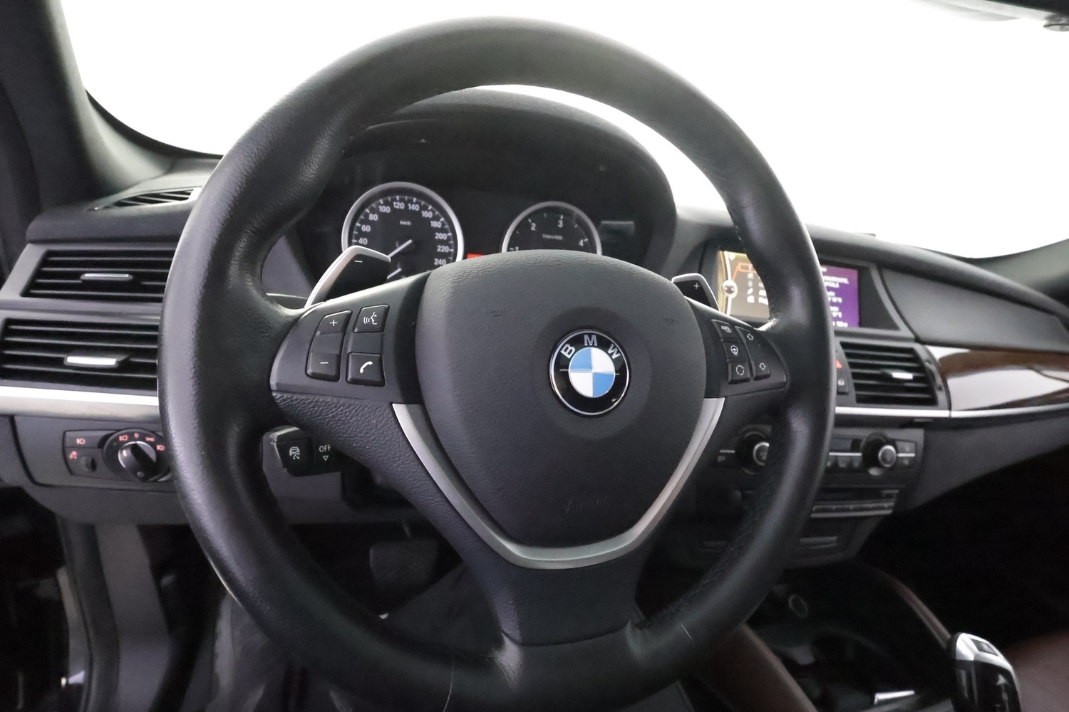 BMW X6 vaihtoauto