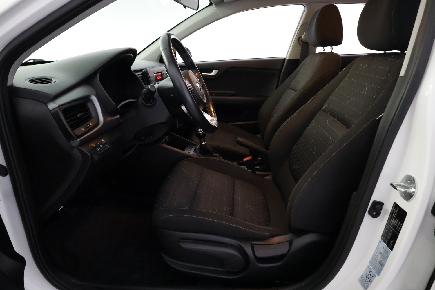 Kia Rio vaihtoauto