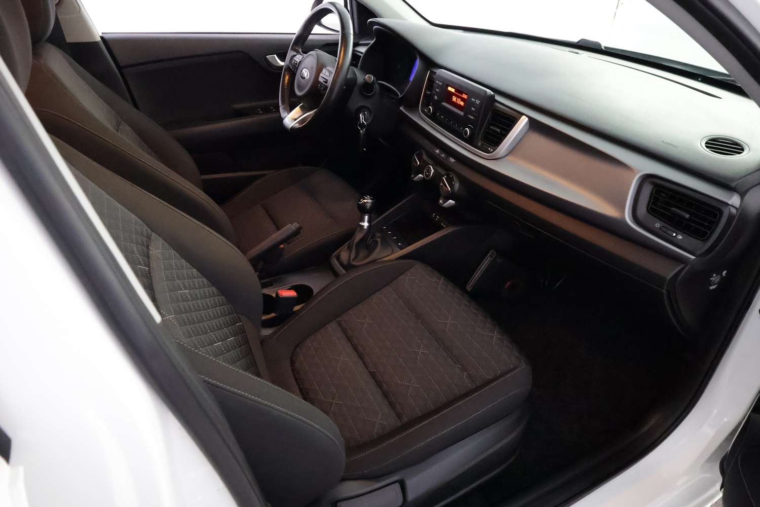 Kia Rio vaihtoauto