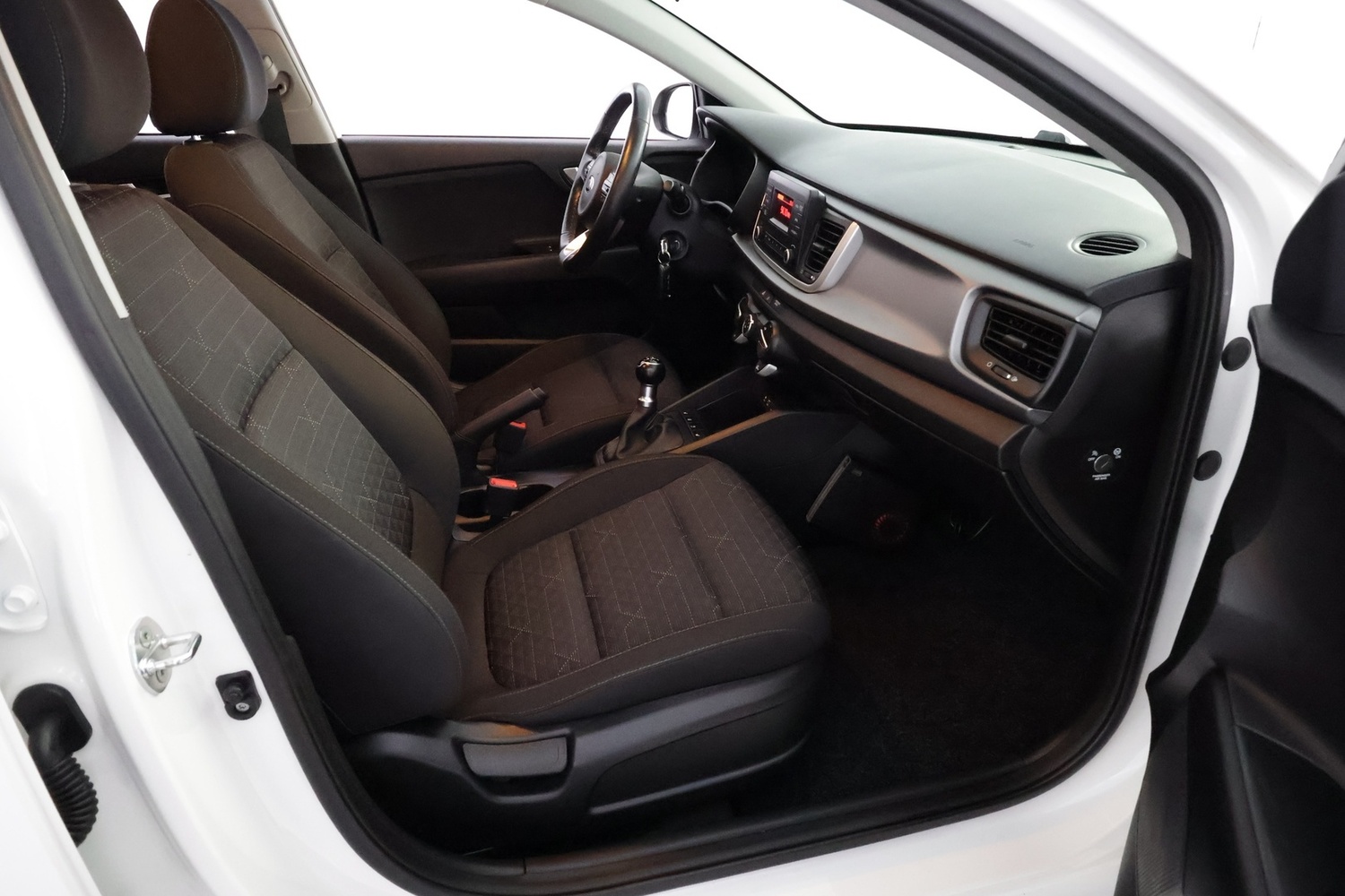 Kia Rio vaihtoauto